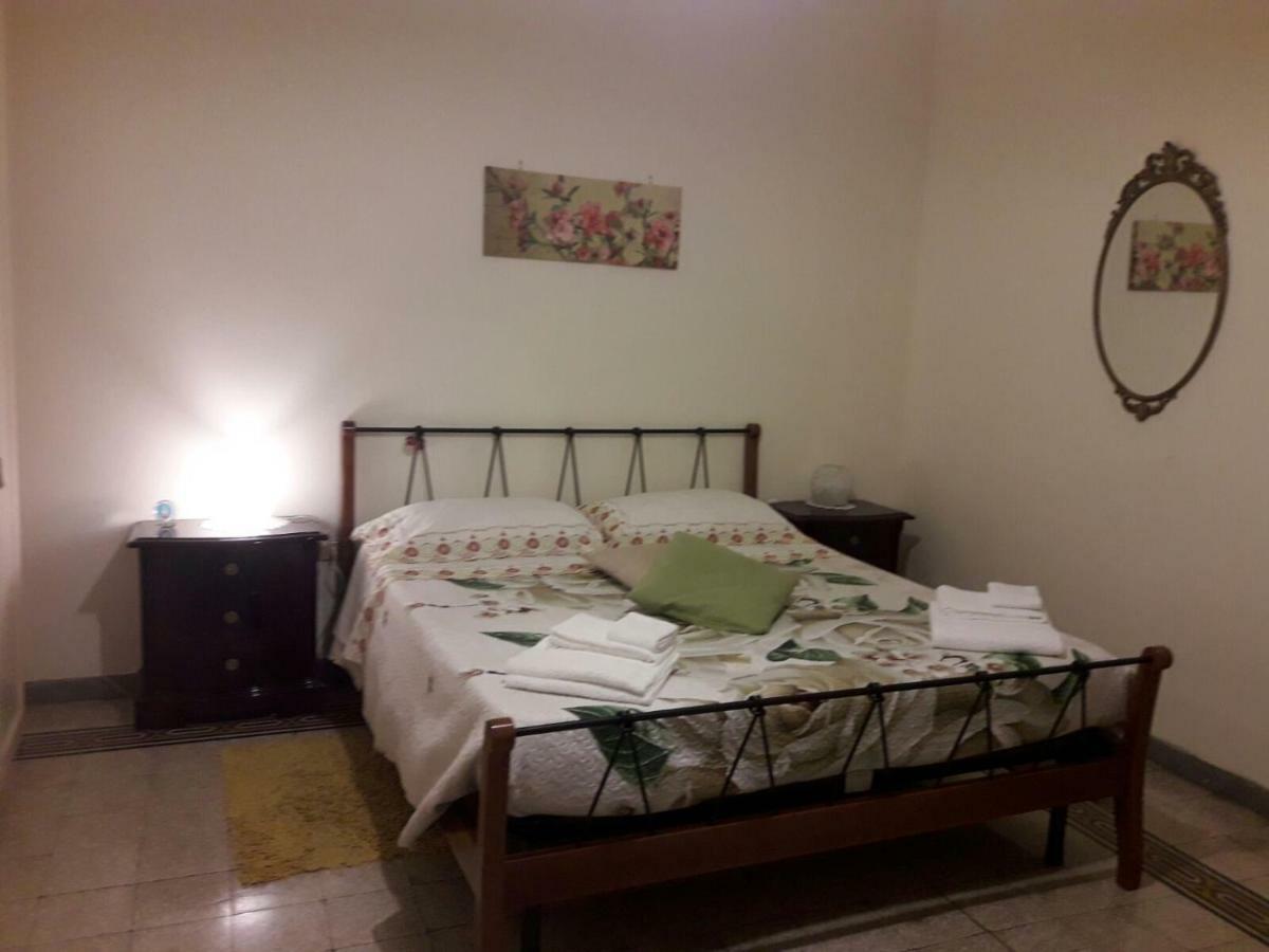 Casa Lillina A Toledo , Near Piazza Del Plebiscito Appartamento Napoli