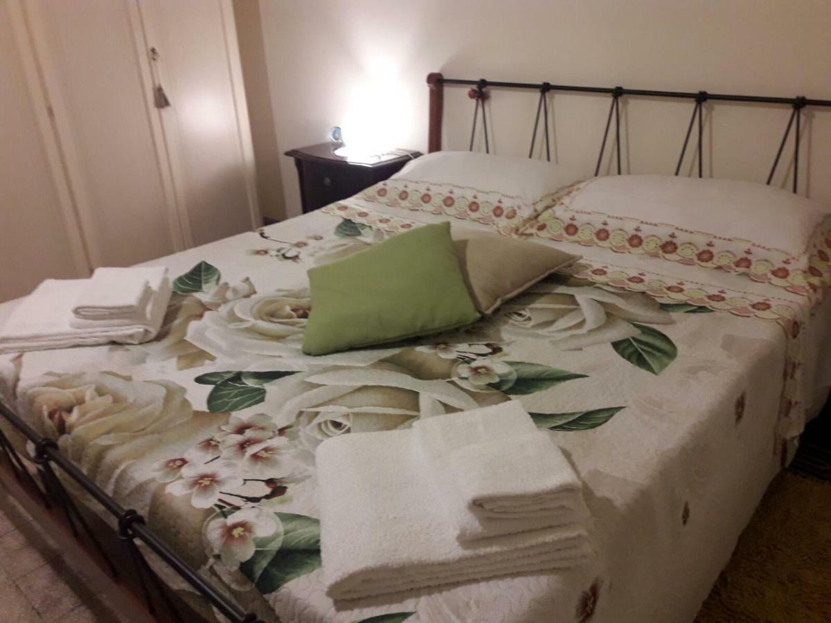 Casa Lillina A Toledo , Near Piazza Del Plebiscito Appartement Napels